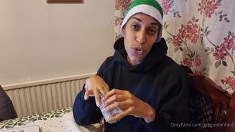 gtsgoldenlace 24 12 2021 2310987861 PRIZE DRAW. tHE WINNERS HAVE BEEN CHOSEN. SCUSE THE BACKGROUND NOISE LOL BAD XMAS TV (gtsgoldenlace)