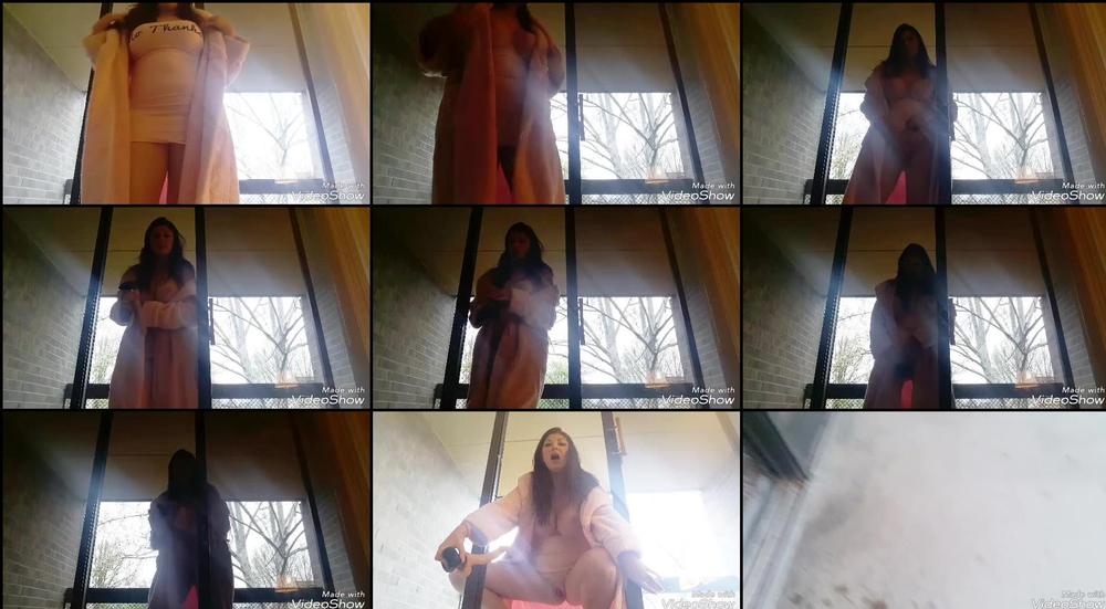 Masturbating on a balcony - September 27, 2020